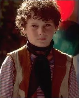 Dans ce film de Nick Castle, un ange gardien interprt par Albert Finney, n'a que 24 heures pour dmontrer  un bb qui refuse de natre que :