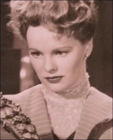 Quel membre de la famille Barrymore tient un rle important dans  La Rose du crime  ?