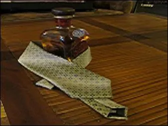 S'en jeter un derrire la cravate est une mtaphore signifiant que l'on sacrifie aux rites de Bacchus. Mais par quel mot serait-il prfrable de remplacer  derrire  ?