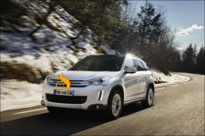 Quelle marque propose ce 4x4, dont la sortie remonte  2012 ?