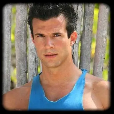 A quelle fille ce tentateur a-t-il offert un bracelet dans le premier épisode ? (William)