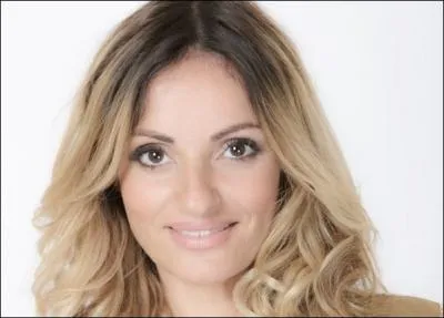 Comment s'appelle-t-elle ?