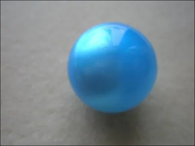 Dans le livre, comment obtiennent-ils les perles qui permettent de s'chapper des Enfers ?