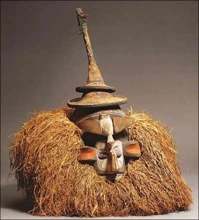 Quel est ce peuple bantou tabli au sud-est de la Rpublique dmocratique du Congo et au nord-est de l'Angola ?