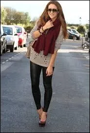 Quel est ce vtement de fille sportive ?