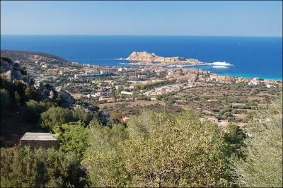 Le week-end prochain, vous avez dcid de visiter l'Ile-Rousse et ses environs, o irez-vous ?