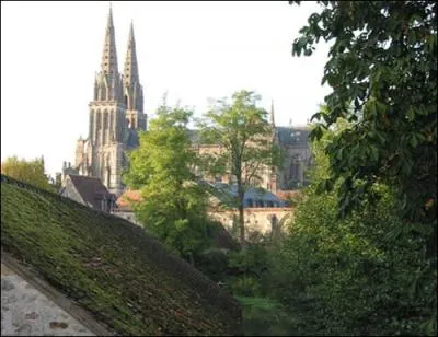 Dans quel dpartement se trouve la ville de Ses ?