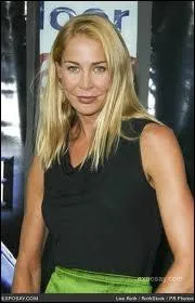 Cheyenne Phillips travaille aussi en tant que chasseur de primes, elle est d'ailleurs la demi-soeur du prcdent personnage. Quelle actrice interprte ce rle ?