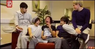 Qui dit dans une Vido Diary  Vas Happenin' ? !   ?