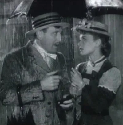 Elle est  Miquette , la jeune fille montant  Paris faire du thtre dans ce film d'Henri-Georges Clouzot  Miquette et sa mre  ... . .