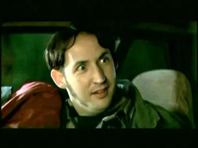 Qui est en ralit l'autostoppeur que Ted accepte de faire monter dans sa voiture ?