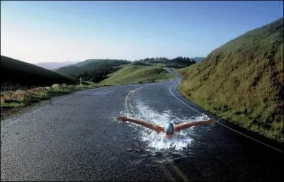 Expression populaire signifiant de quelqu'un qu'il ne fait rien comme tout le monde !