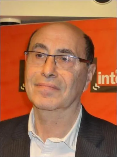 Quelle est la nationalit de Michel Cass ?