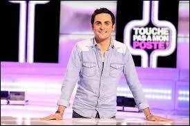 Comment Camille Combal est-il surnomm ?