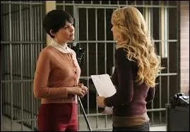 Qui enlve Mary-Margaret et Emma ?