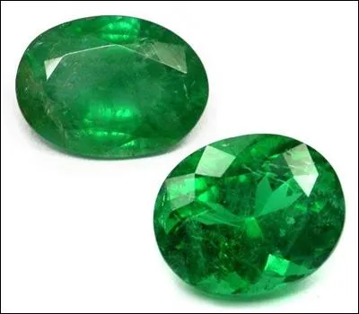 Il y a de nombreuses pierres vertes. Mais laquelle n'est pas verte parmi ces propositions ?