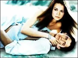 Dans  Les Frres Scott , de qui james est-il amoureux ?