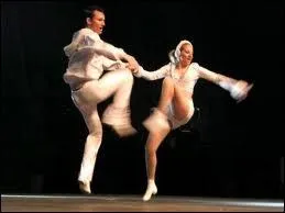 Quel est le nom de cette danse ?