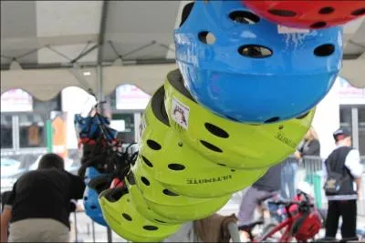 Quelles sont les quatre branches du roller agressif ?