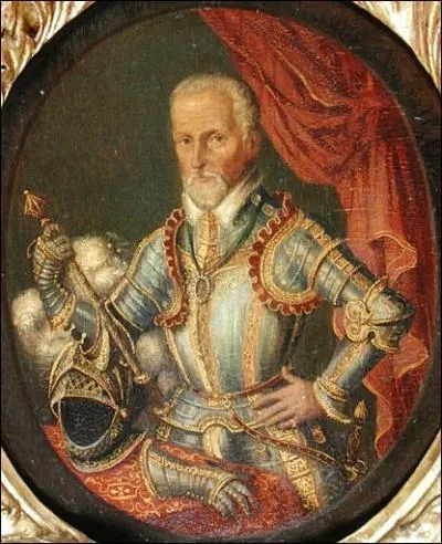 Qui commandait l'arme huguenote qui fut battue par l'arme catholique commande par Henri duc d'Anjou (futur Henri III) ?