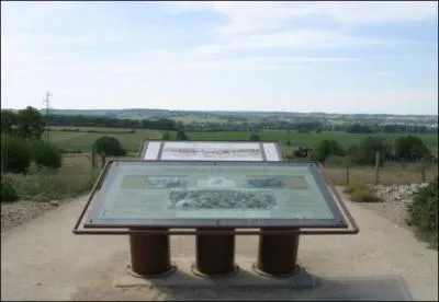 Cette bataille porte le nom de Poitiers mais elle s'est probablement droule  :