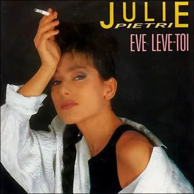 Que demandait Julie Pietri  ve dans une chanson classe n1 en 1986 ?