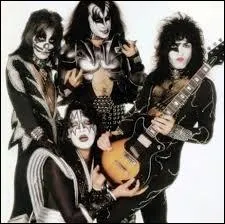 Lequel de ces albums fait partie du rpertoire des Amricains de Kiss ?