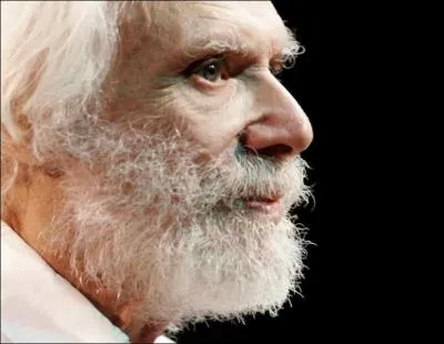 Afin qu'ils les aiment, Georges Moustaki conseillait aux dames de donner une boisson (associées au miel et au tabac) à leurs hommes. Quelle est cette boisson ?