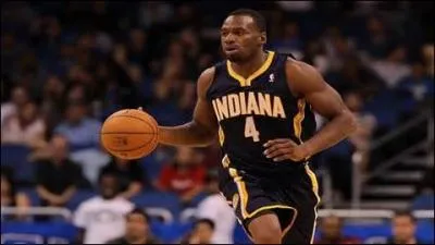 Qui est ce joueur des Pacers ?