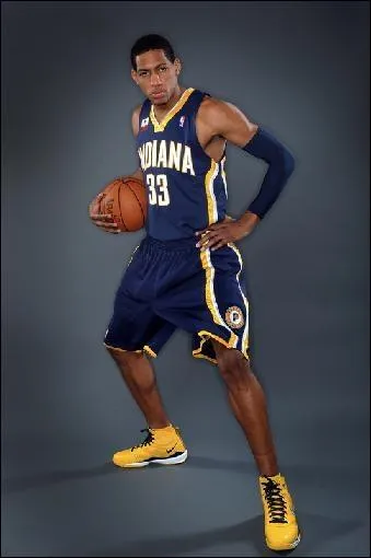 Qui est ce joueur des Pacers ?