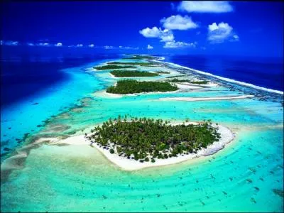 Quelle affirmation  propos de la Polynsie franaise est fausse ?