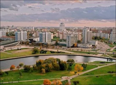 Quelle affirmation  propos de Minsk est errone ?