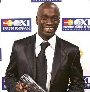 Qui est ce joueur du psg ?