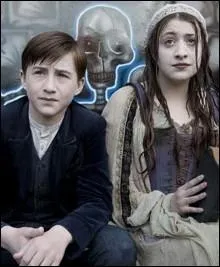 Quel est le titre de ce film dans lequel une famille de fantmes htroclite cherche un lieu o se mettre  l'abri des chasseurs de fantmes ?