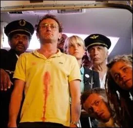 Dans quel continent atterrissent les passagers de  Low Cost  alors qu'ils taient censs se rendre  Beauvais ?