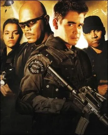  S. W. A. T. , unit d'lite  est l'adaptation sur grand cran d'une srie tlvise amricaine. Laquelle ?
