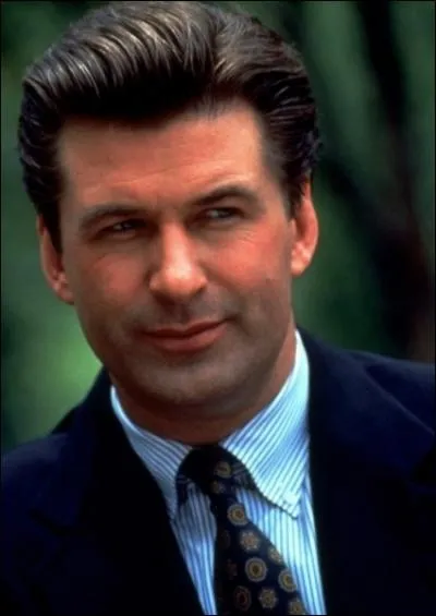 Quel personnage Alec Baldwin incarne-t-il dans  Les Fantmes du pass  ?