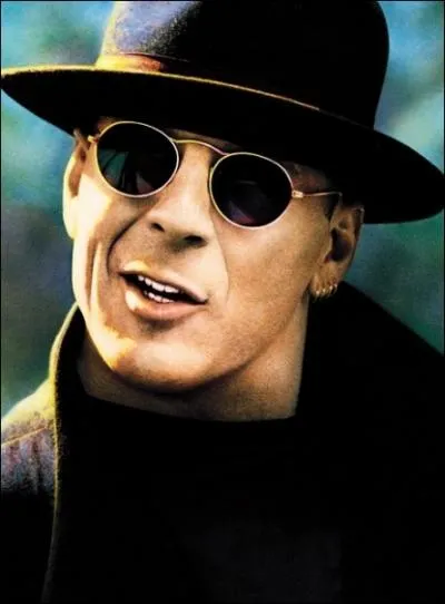 En 1991, Bruce Willis tait Hudson Hawk au cinma. Ce gentleman cambrioleur tait charg de voler une machine invente par un grand inventeur du XVIe sicle. De qui s'agit-il ?