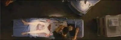 Comment Bella accouche-t-elle ?