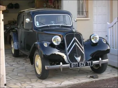 Savez-vous quelle est cette voiture ?
