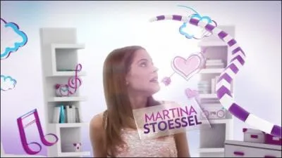 Dans la srie, qui a crit les paroles   En mi Mundo   ?