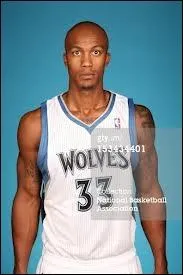 Qui est ce joueur des Timberwolves ?