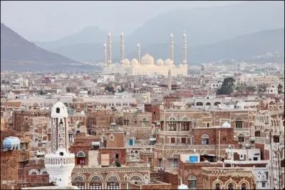 Quelle affirmation  propos de Sanaa est errone ?