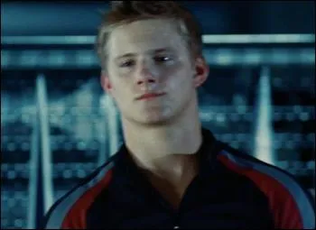 Comment meurt Cato dans le film ?