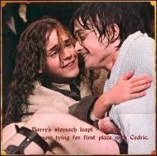 Par qui est-elle sauve dans le lac ?