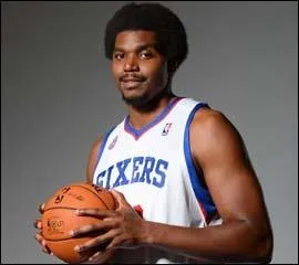 Qui est ce joueur des Sixers ?
