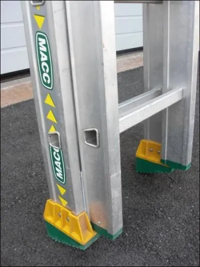 Comment appelle-t-on la partie jaune et verte au bas de l'chelle ?