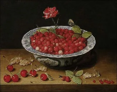 La  Nature morte  l'illet et aux fraises sauvages . Le rouge des ptales trouve son cho  la fois dans les fraises et les cerises. Un liser et quelques touches de transparence blanche pour mieux en souligner l'clat. Un tableau de :