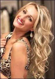 Qui est cette miss ? Et de quelle rgion est-elle la Miss ?