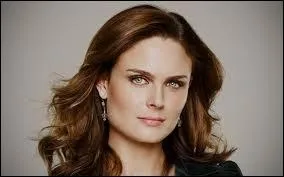 Quand est ne Emily Deschanel ?
